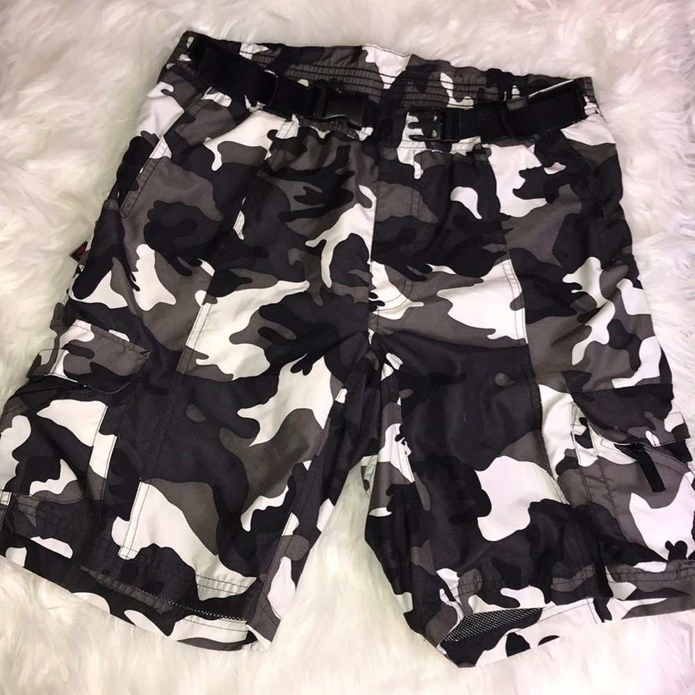 HOSS Tech Gear padded cycling shorts in camo